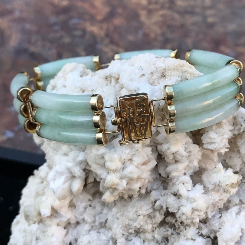 14k Asian Green Jade Tube Bracelet